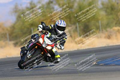 media/Jan-08-2022-SoCal Trackdays (Sat) [[1ec2777125]]/Turn 2 (150pm)/